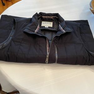 Orvis Black Quilted Vest, XL/LG
